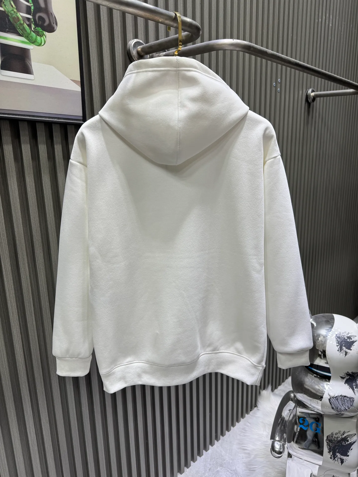 🅿️280 white